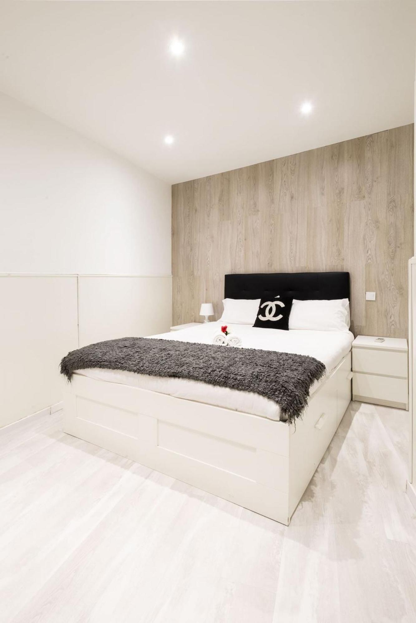 Apartamentos Day Madrid Tribunal Centro Gran Via Sol Εξωτερικό φωτογραφία