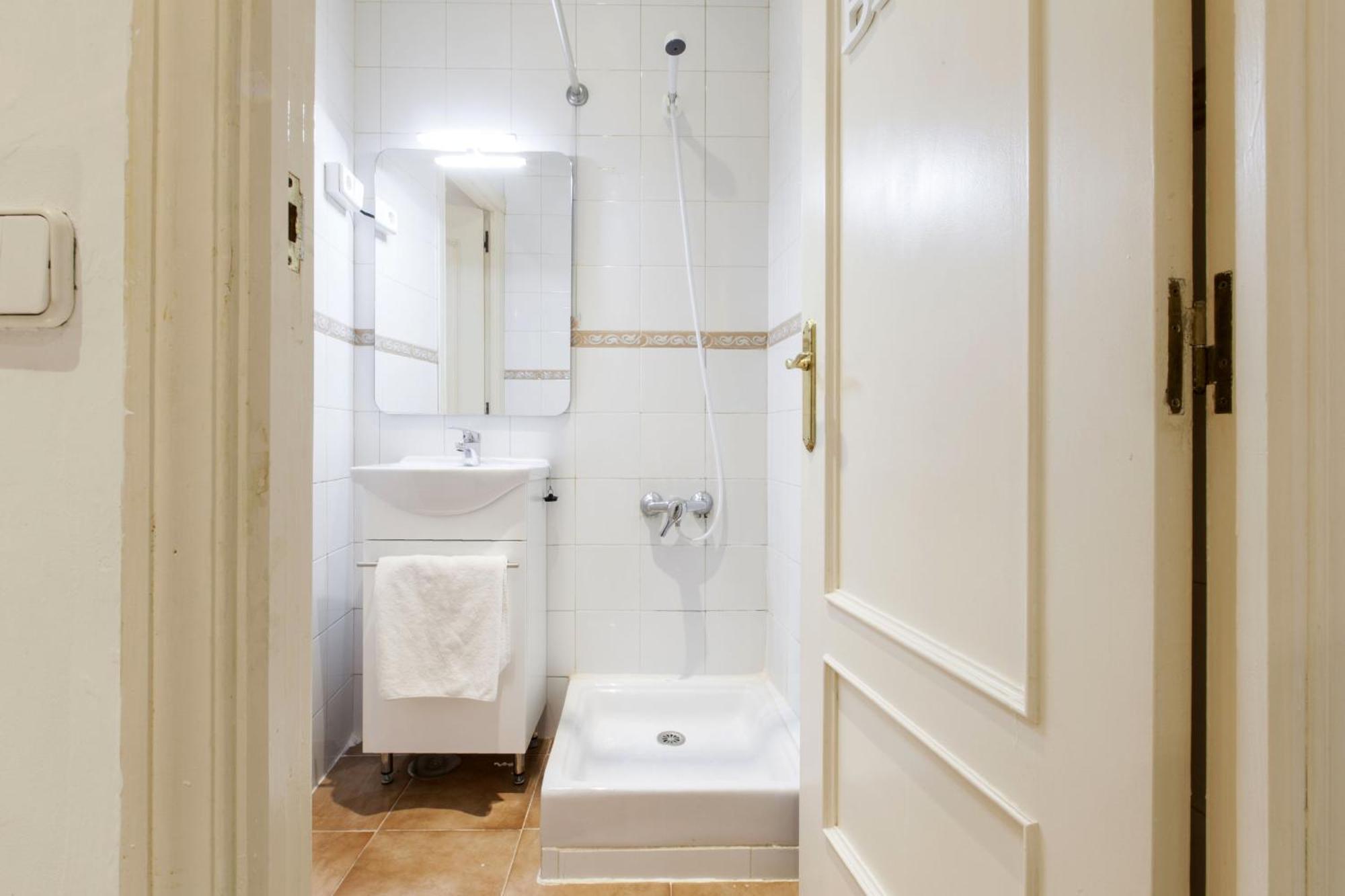 Apartamentos Day Madrid Tribunal Centro Gran Via Sol Εξωτερικό φωτογραφία